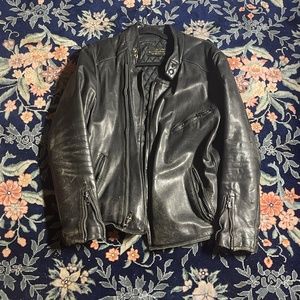 Harley Davidson Mens Leather Jacket by Heir Gericke : Size 44 Regular